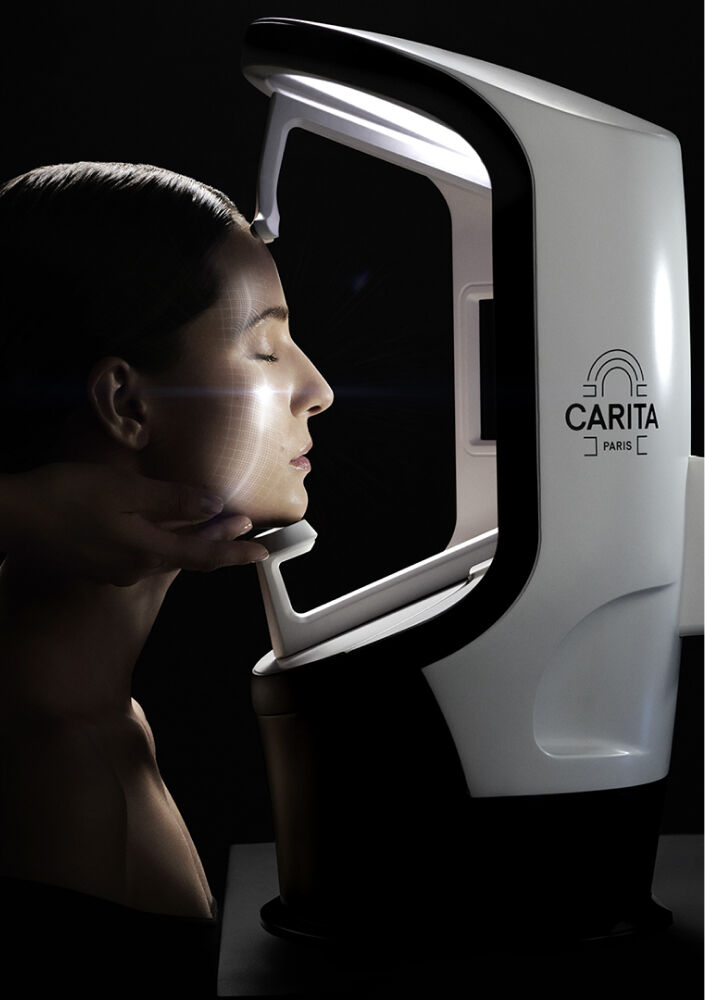 Professional aesthetic device used for facial sculpting